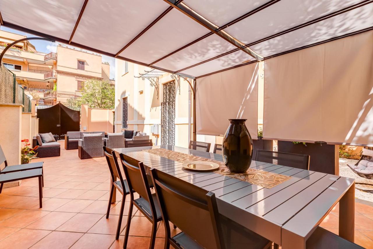 Villa Chiara - A New Luxury Star Is Born In Rome! Екстер'єр фото
